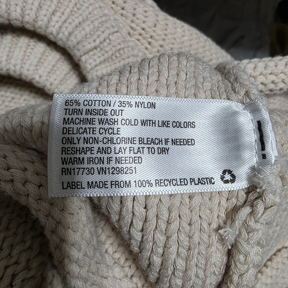 Universal Thread Cream Knit Women's Sweatshirt - Picture 4 of 4